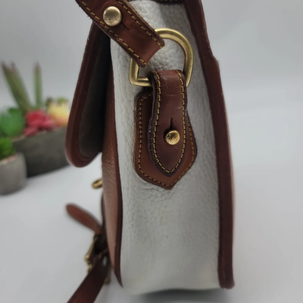 DOONEY & BOURKE AWL Square Carrier R703 Crossbody Bag Vintage - Picture 4 of 11